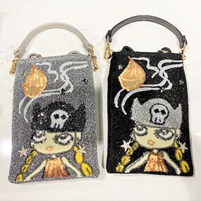 製品名はいります